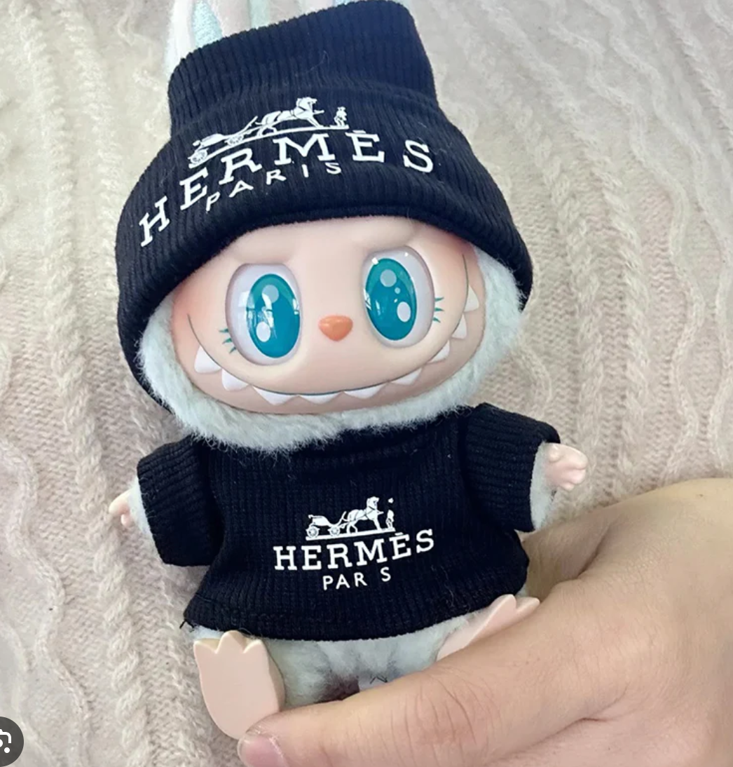 Designer Outfit HRMES